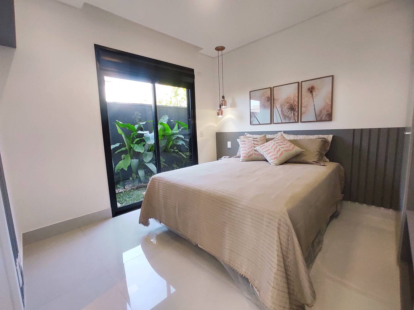 Casa à venda com 5 quartos, 335m² - Foto 17