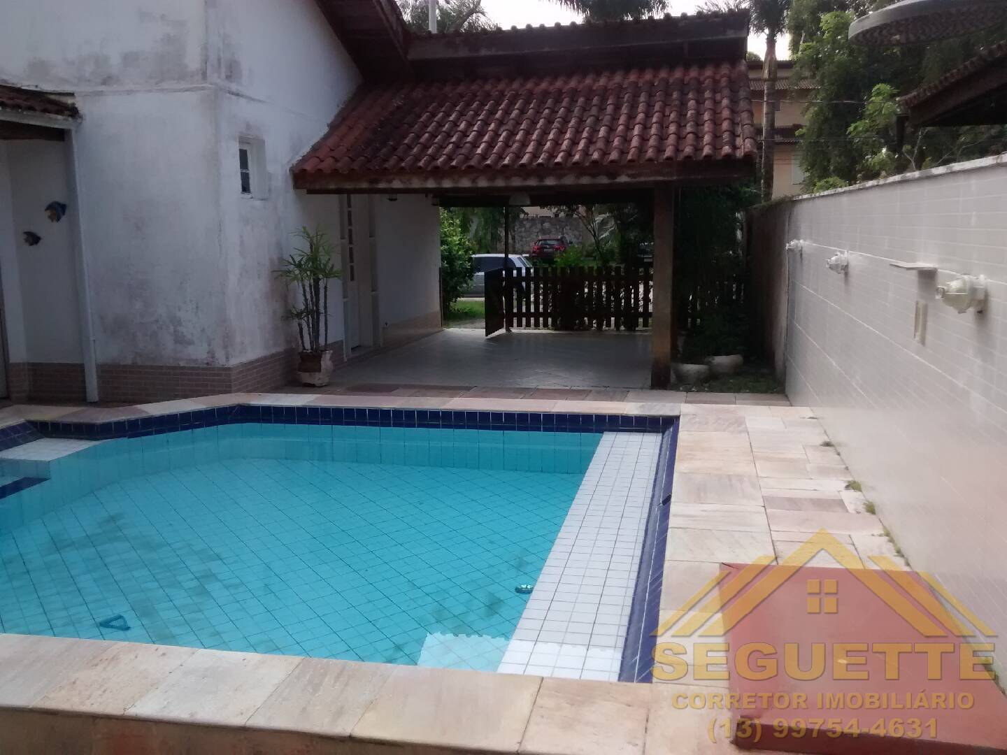 Casa à venda com 5 quartos, 250m² - Foto 9