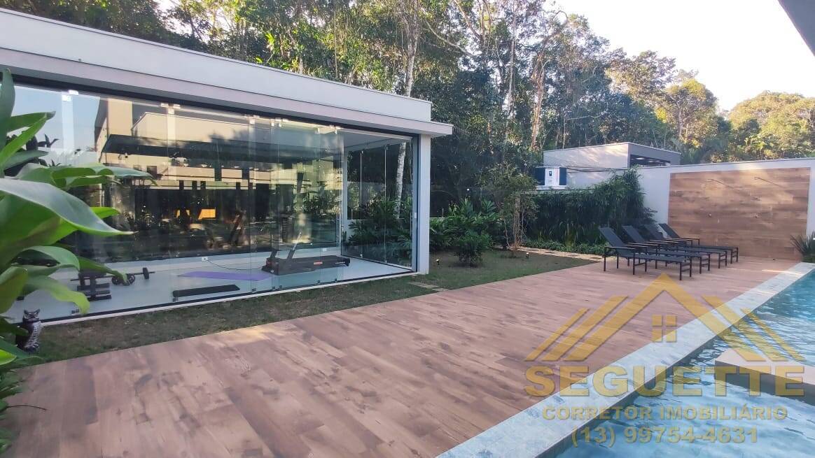 Casa à venda com 6 quartos, 650m² - Foto 22