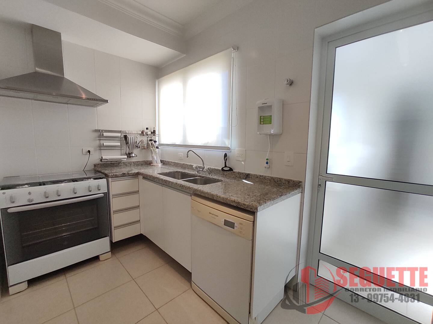 Apartamento à venda com 4 quartos, 186m² - Foto 9