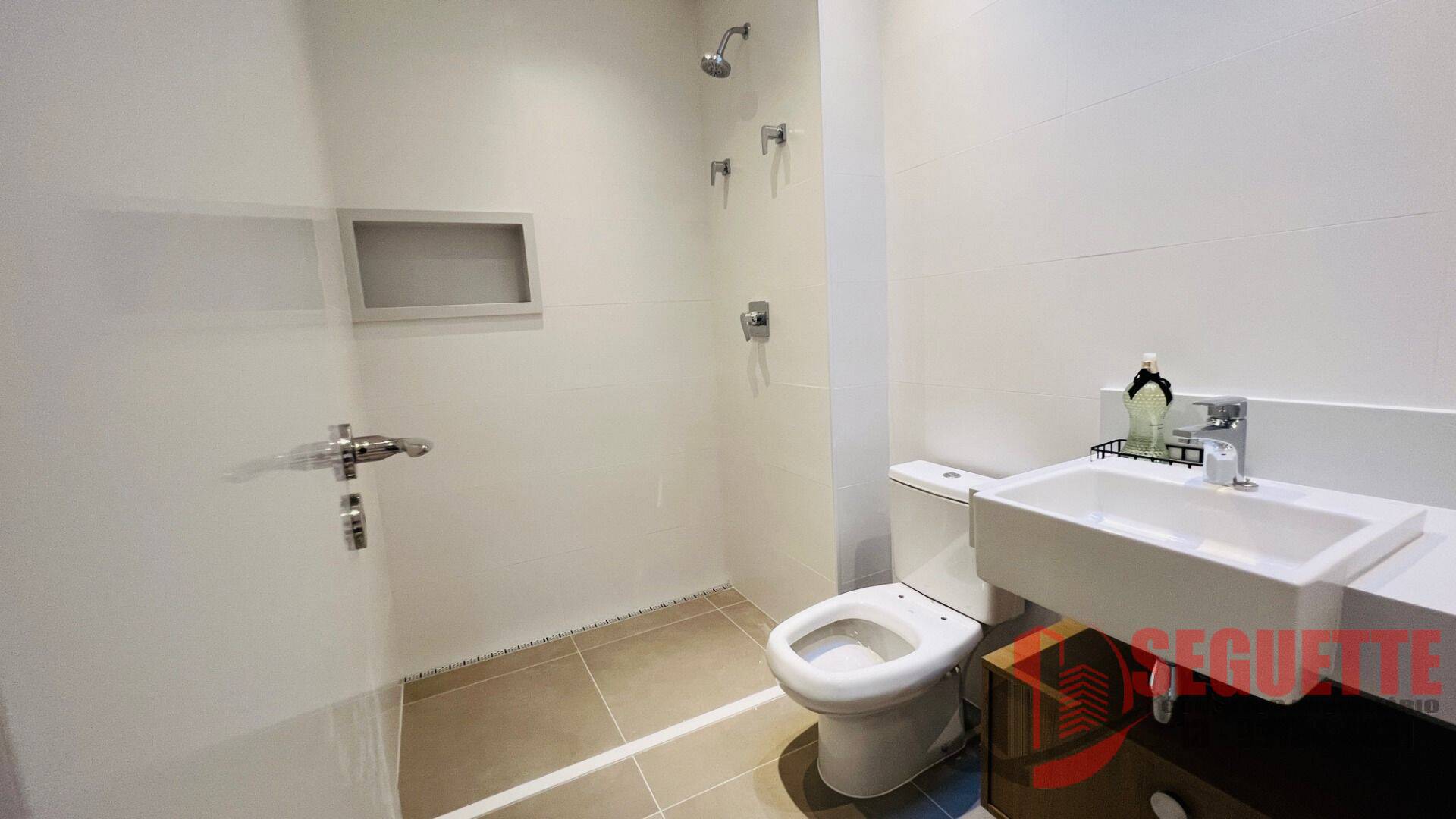 Casa de Condomínio à venda com 4 quartos, 404m² - Foto 23