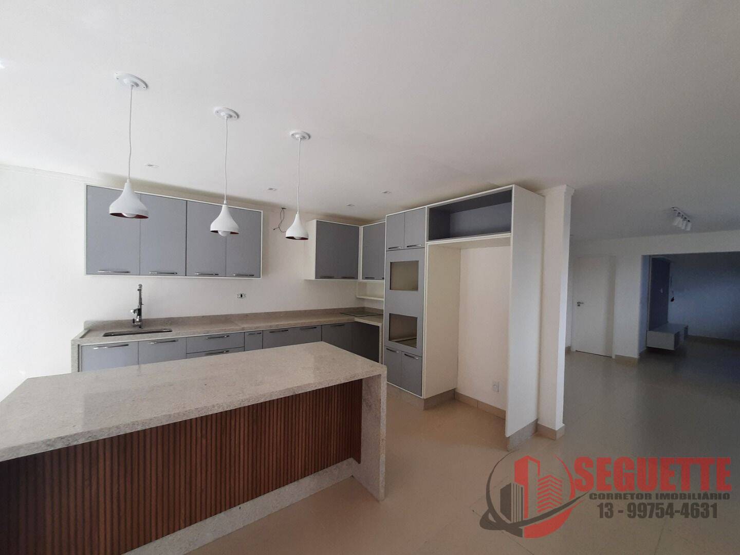 Casa à venda com 4 quartos, 209m² - Foto 3