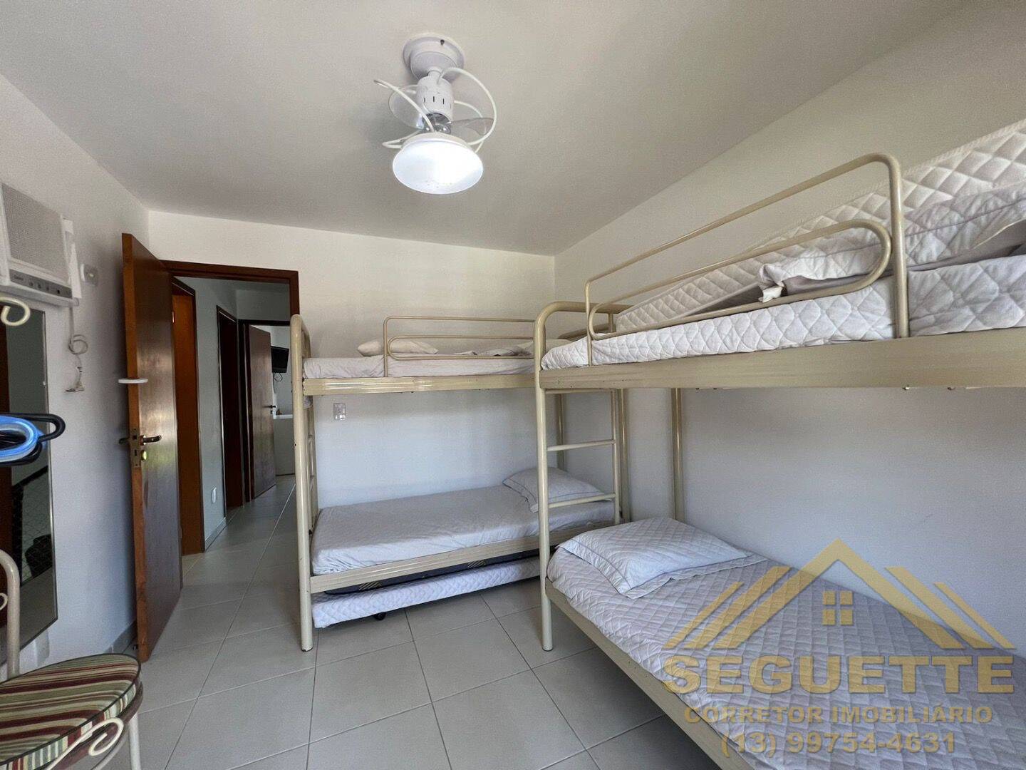 Casa à venda com 4 quartos, 125m² - Foto 12