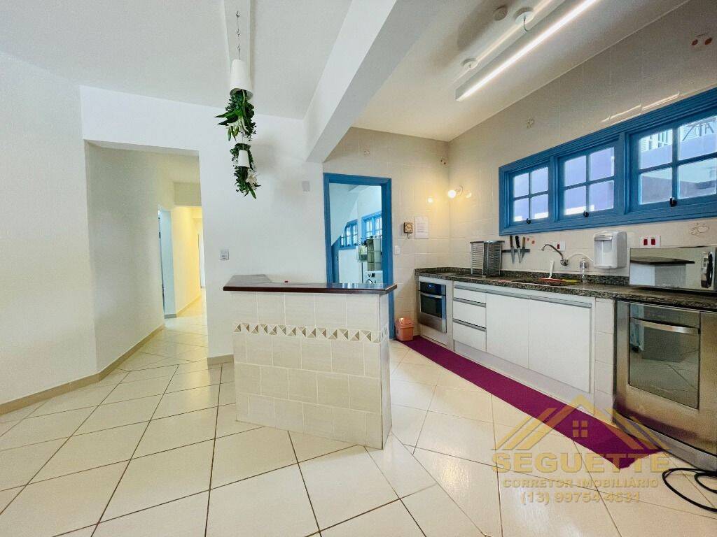 Casa à venda com 4 quartos, 263m² - Foto 12