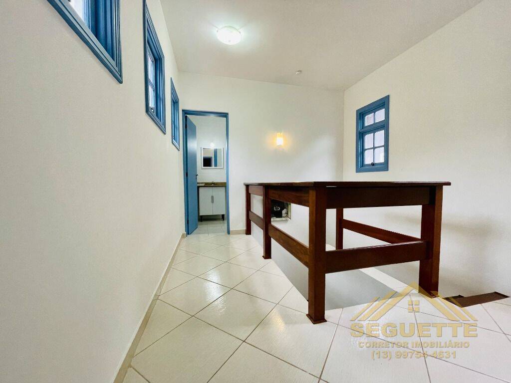 Casa à venda com 4 quartos, 263m² - Foto 15