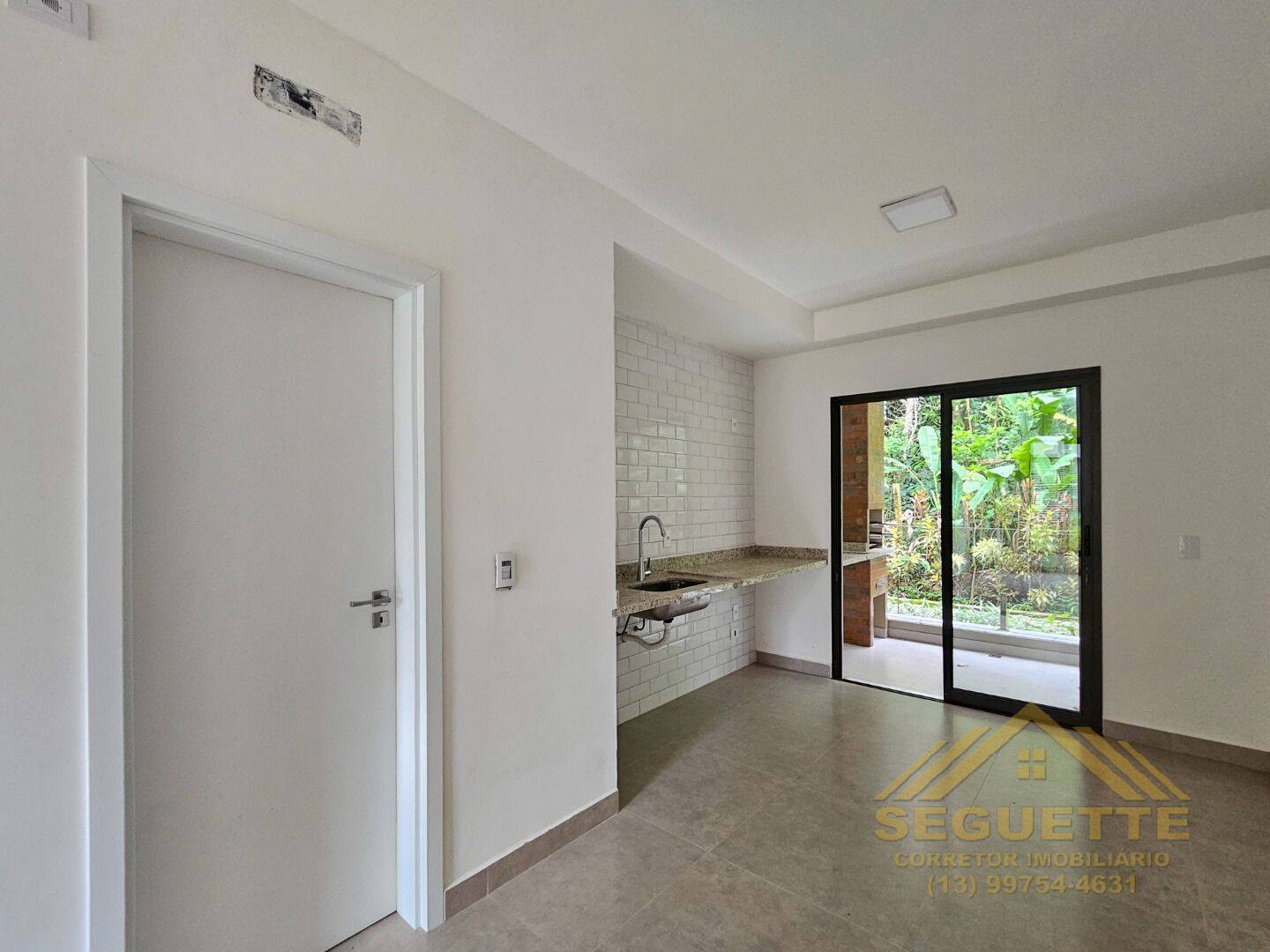 Casa à venda com 2 quartos, 68m² - Foto 5